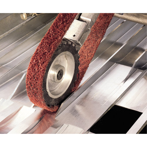 Courroies de traitement des surfaces Scotch-Brite St. Lawrence Industrial & Safety Supply