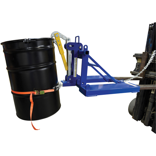 Manipulateur de barils Eagle Beak automatique, Pour 55 gal. US (45 gal. imp.) St. Lawrence Industrial & Safety Supply