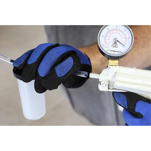 Trousse dentretien automobile et de purge de freins St. Lawrence Industrial & Safety Supply