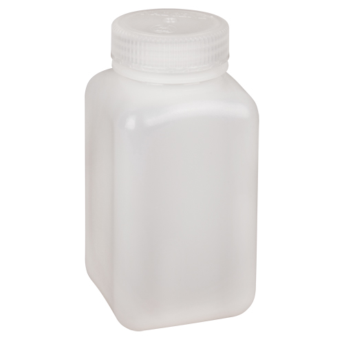 Bouteilles peu encombrantes &agrave; prise facile, Carr&eacute;e, 16 oz, Plastique St. Lawrence Industrial & Safety Supply