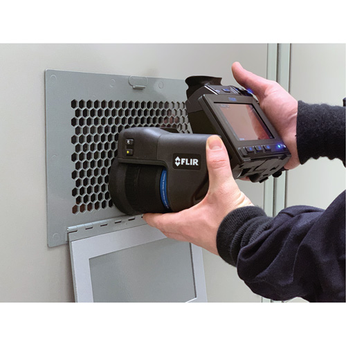 Cam&eacute;ra d'imagerie thermique T1010 HD avec objectif de 12°, 800 x 480 pixels, -40° - 650°C (-40° - 1202°F), 25 mK St. Lawrence Industrial & Safety Supply