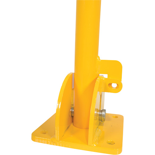 Butoirs repliables, Acier, 42" h x 1-3/4" la, Jaune St. Lawrence Industrial & Safety Supply