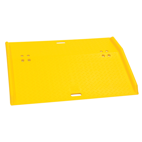 Rampe de quai de chargement portable en poly pour diable, Capacit&eacute; de charge 750 lb, 36" lo x 48" la x 5" h St. Lawrence Industrial & Safety Supply