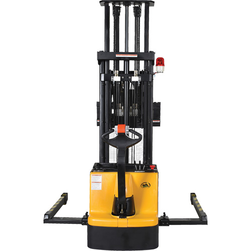 Empileur motoris&eacute; multifonctionnel St. Lawrence Industrial & Safety Supply