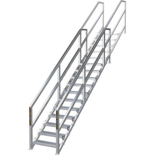 Syst&egrave;me d'escalier modulaire pour la construction de 11-16 marches SmartStairs, 120" ha St. Lawrence Industrial & Safety Supply