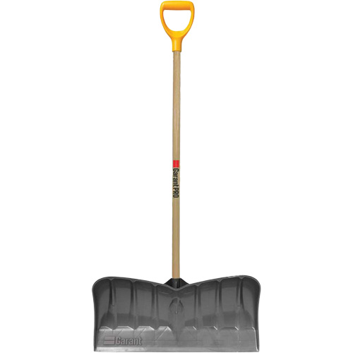 Pro Snow Pusher, Polypropylene Blade, D-Grip Handle, 26" W St. Lawrence Industrial & Safety Supply
