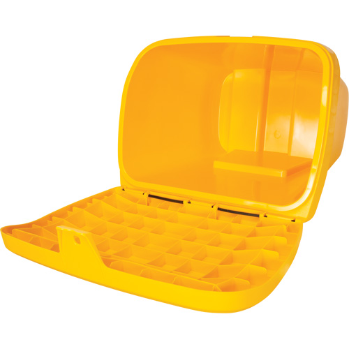Bacs d'entreposage pour sel & sable, Avec Moraillon, 21" x 27" x 26", 4,24 pi³, Jaune St. Lawrence Industrial & Safety Supply