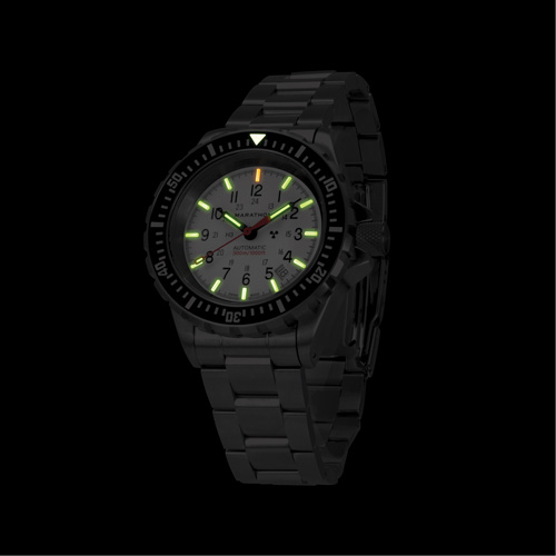 Grande montre automatique de plong&eacute;e &eacute;dition arctique GSAR avec bracelet en acier inoxydable, Num&eacute;rique, &agrave; piles, 41 mm, Argent St. Lawrence Industrial & Safety Supply