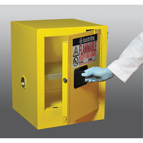 Armoire de s&eacute;curit&eacute; de comptoir pour produits inflammables EX Sure-Grip, 4 gal., 1 Porte(s), 17" La x 22" h x 17" p St. Lawrence Industrial & Safety Supply