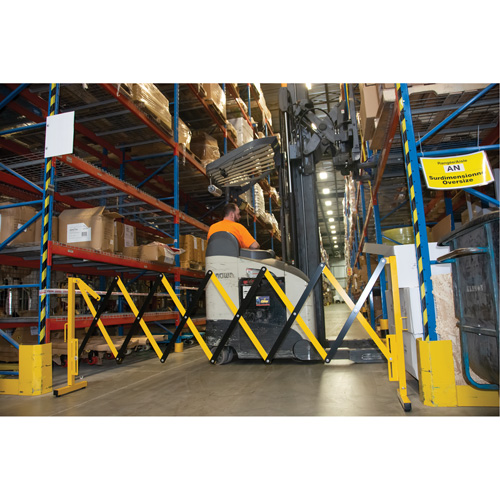 Expandable Barrier, 37" H x 11' L, Black/Yellow St. Lawrence Industrial & Safety Supply