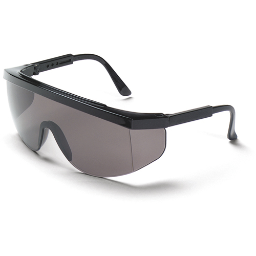 Lunettes de s&eacute;curit&eacute; Tomahawk, Lentille Grise/fum&eacute;e, Anti-&eacute;gratignures, R&eacute;pond ou surpasse la norme CSA Z94.3 St. Lawrence Industrial & Safety Supply