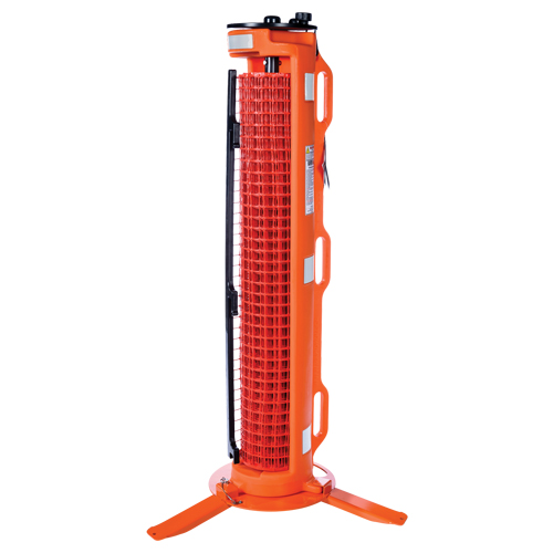 Barri&egrave;re avec 3 pieds, 50' lo, Plastique, Orange St. Lawrence Industrial & Safety Supply