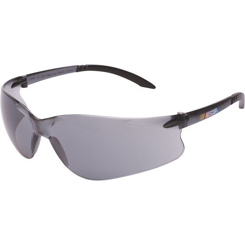 Lunettes de s&eacute;curit&eacute; Veratti GT, Lentille Grise/fum&eacute;e, Anti-&eacute;gratignures, ANSI Z87+/R&eacute;pond ou surpasse la norme CSA Z94.3 St. Lawrence Industrial & Safety Supply