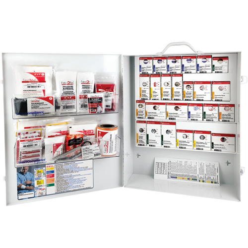 Armoire pour premiers soins SmartCompliance, R&eacute;pond &agrave; la norme CSA Z1220-17 type 3 environnements &agrave; haut risque, Moyen (26-50 travailleurs) St. Lawrence Industrial & Safety Supply