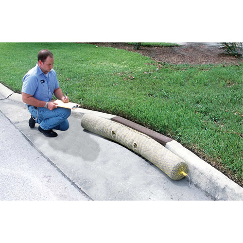 Ultra-Gutter Guard, S&eacute;diment, 144" lo x 9" la St. Lawrence Industrial & Safety Supply