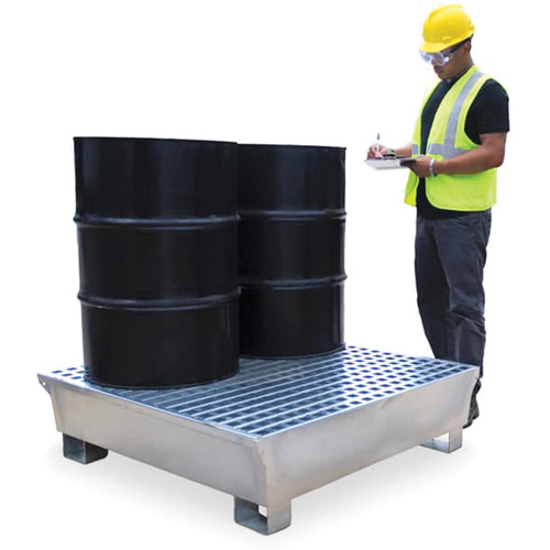 Ultra-Spill Pallet en acier, 4 barils, Capacit&eacute; de d&eacute;versement 68 gal. US, 49,1" x 47,1" x 10,9" St. Lawrence Industrial & Safety Supply