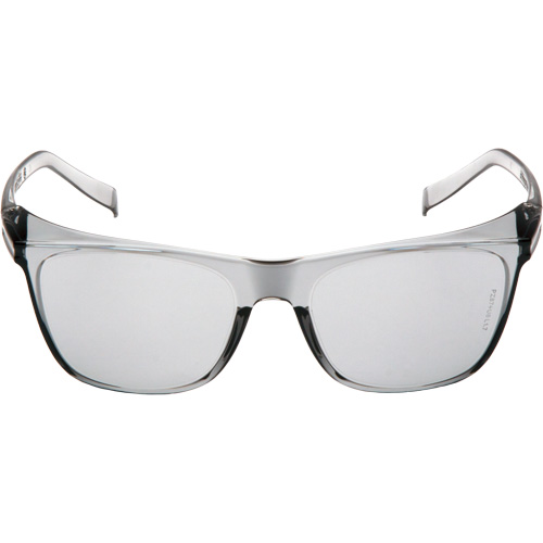 Lunettes de s&eacute;curit&eacute; Legacy, Lentille Gris p&acirc;le, Antibu&eacute;e, ANSI Z87+/R&eacute;pond ou surpasse la norme CSA Z94.3 St. Lawrence Industrial & Safety Supply