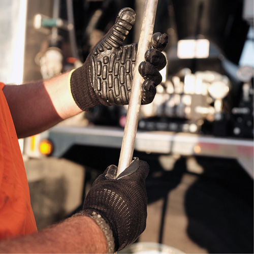 Blackmaxx ISO Anti-Vibration Gloves, Size Medium/8 St. Lawrence Industrial & Safety Supply
