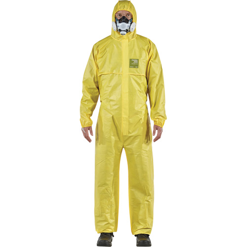 Combinaison AlphaTec 2300 STANDARD &agrave; coutures bord&eacute;es, mod&egrave;le 147, Petit, Jaune, Enduit de poly&eacute;thyl&egrave;ne/Polypropyl&egrave;ne St. Lawrence Industrial & Safety Supply