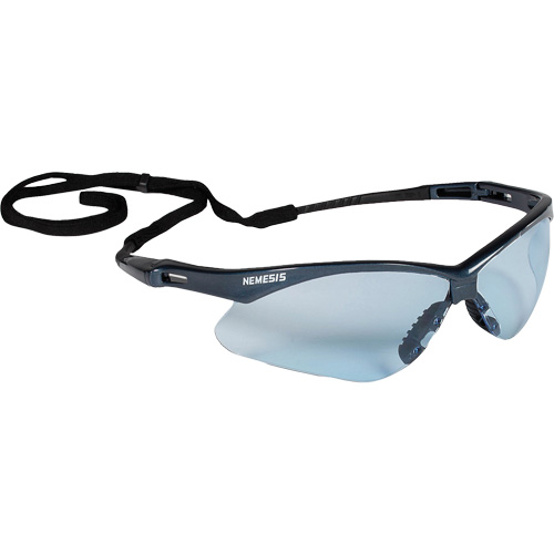 Lunettes de s&eacute;curit&eacute; Nemesis Kleen-Guard, Lentille Bleu p&acirc;le, ANSI Z87+ St. Lawrence Industrial & Safety Supply