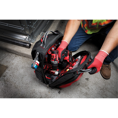 Sac &agrave; dos Packout, 15-3/4" lo x 11-4/5" la, Noir/Rouge, Balistique St. Lawrence Industrial & Safety Supply