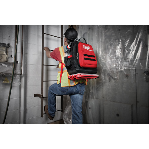 Sac &agrave; dos Packout, 15-3/4" lo x 11-4/5" la, Noir/Rouge, Balistique St. Lawrence Industrial & Safety Supply