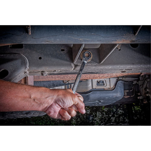 90-Tooth Reversible Ratcheting Wrench, 12 Point, 1/2", Chrome/Polished Finish St. Lawrence Industrial & Safety Supply