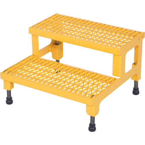 Plate-forme ajustable Step-Mate, 2 marche(s), 23-13/16" la x 22-7/8" lo x 15-1/4" h, Capacit&eacute; 500 lb St. Lawrence Industrial & Safety Supply