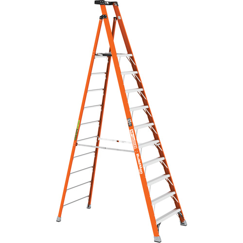 Escabeau avec plateforme Safespace, 10', Cap. De 300 lb St. Lawrence Industrial & Safety Supply