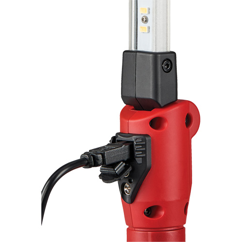 Strion&reg; SwitchBlade&reg; Compact Work Light, LED, 500 Lumens St. Lawrence Industrial & Safety Supply