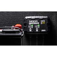 Chargeur de batterie embarqu&eacute; &agrave; 2 sorties de 10 amp&egrave;res Gen5X2 Genius St. Lawrence Industrial & Safety Supply