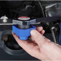 Trousse de test et de remplissage pour syst&egrave;me de refroidissement St. Lawrence Industrial & Safety Supply