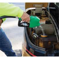 Pistolet de distribution automatique vert pour diesel St. Lawrence Industrial & Safety Supply