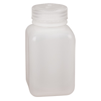 Bouteilles peu encombrantes &agrave; prise facile, Carr&eacute;e, 8 oz, Plastique St. Lawrence Industrial & Safety Supply
