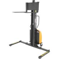 Gerbeur motoris&eacute; avec m&acirc;t &eacute;troit, Fonctionnement &eacute;lectrique, Capacit&eacute; 1000 lb, Lev&eacute;e max 63" St. Lawrence Industrial & Safety Supply