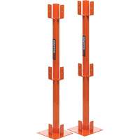Poteaux temporaires ProGuards pour barri&egrave;re de s&eacute;curit&eacute;, 8" la x 39" h, Orange St. Lawrence Industrial & Safety Supply