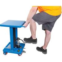 Table de travail hydraulique, 18'' lo x 18'' la, Acier, Capacit&eacute; 500 lb St. Lawrence Industrial & Safety Supply