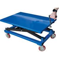 Table &eacute;l&eacute;vatrice manuelle &agrave; ciseaux, 37-3/8" lo x 23-5/8" la, Acier, Capacit&eacute; 660 lb St. Lawrence Industrial & Safety Supply