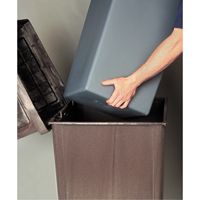 Landmark Series&reg; Classic Containers - Rigid Liners, 24.67 US gal. St. Lawrence Industrial & Safety Supply