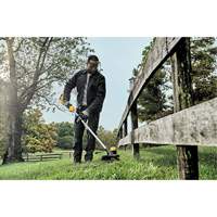 coupe-bordure sans fil Max*, 13", &agrave; pile, 20 V St. Lawrence Industrial & Safety Supply