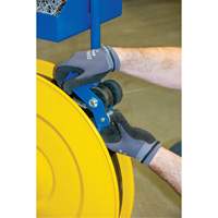 Distributeur de feuillards, Feuillard Polyester/Acier/Polypropyl&egrave;ne, Dia de noyau 16"/8", largeur de rouleau 3"/8"/6" St. Lawrence Industrial & Safety Supply