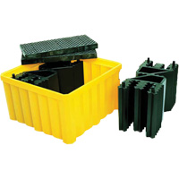 Palette antid&eacute;versement avec drain Ultra-IBC Spill Pallet , Capacit&eacute; de d&eacute;versement 400 gal. US, 58,75" x 58,75" x 33" St. Lawrence Industrial & Safety Supply