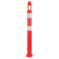 Poteau d&eacute;lin&eacute;ateur de premi&egrave;re qualit&eacute;, 42" h, Orange St. Lawrence Industrial & Safety Supply