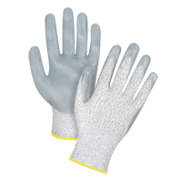 Gants haute performance r&eacute;sistants &agrave; la coupe, Taille 2T-Grand/11, Calibre 13, Rev&ecirc;tement Nitrile, Enveloppe en PEHP, ANSI/ISEA 105 niveau 4/EN 388 niveau 5 St. Lawrence Industrial & Safety Supply