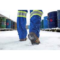 Crampons &agrave; glace mi-semelles intrins&egrave;ques, M&eacute;lange de polym&egrave;re, Traction Crampon, Taille unique St. Lawrence Industrial & Safety Supply