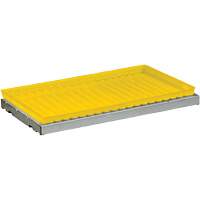 &eacute;tag&egrave;re SpillSlope avec plateau pour armoire de s&eacute;curit&eacute; St. Lawrence Industrial & Safety Supply