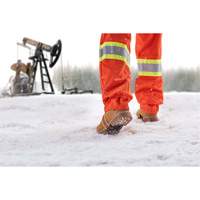 Crampons &agrave; glace mi-semelles intrins&egrave;ques, M&eacute;lange de polym&egrave;re, Traction Crampon, Taille unique St. Lawrence Industrial & Safety Supply