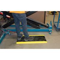 Anti-Fatigue Matting, Diamond, 1-2/3' x 3-1/4' x 3/4", Black/Yellow, Polyurethane St. Lawrence Industrial & Safety Supply