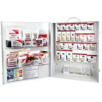 Armoire pour premiers soins SmartCompliance, R&eacute;pond &agrave; la norme CSA Z1220-17 type 3 environnements &agrave; haut risque, Moyen (26-50 travailleurs) St. Lawrence Industrial & Safety Supply