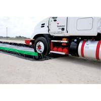 Ultimate Copolymer 2000 Ultra-Containment Berm&reg;, 179 US gal. Capacity, 4' W x 6' L x 12" H, Hinge Bracket St. Lawrence Industrial & Safety Supply